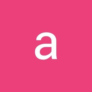 Meet your Posher, Alejandra